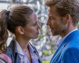 戛纳机密第一季第01集